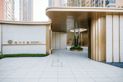 同片区其他竞品楼盘的合作压力较